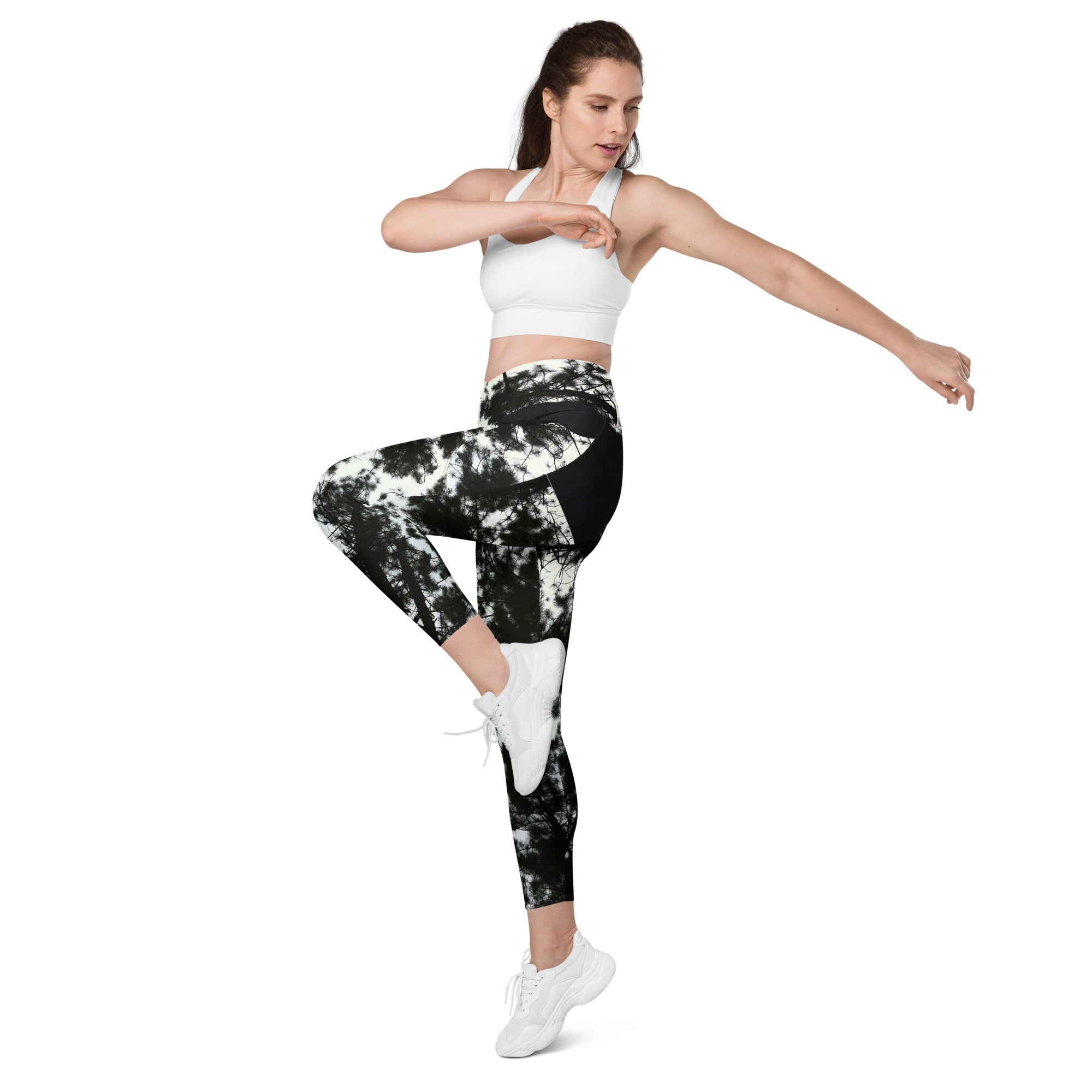 yoga-leggings-with-pockets-crossover-high-waist-black-white-alpine-air-wickedyo5